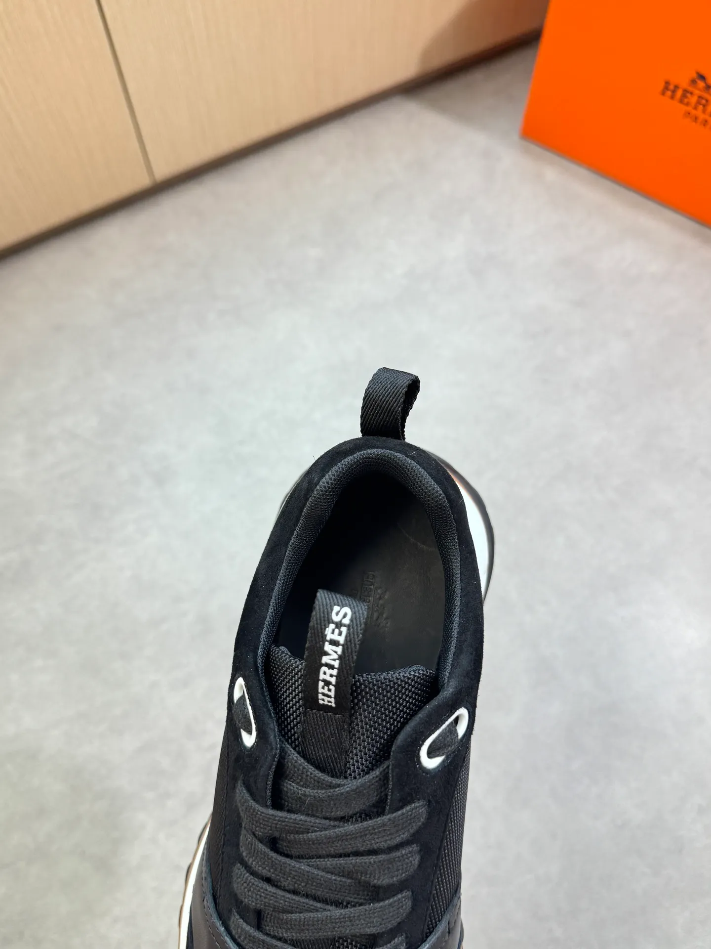 Men's shoes 💰700 [HERMES] Hermès - High-end quality original order·Casual sports shoes - Upper: 🔝Nappa calfskin, suede sheepskin leather, brand high mercerized canvas, tongue. Heel. Brand logo webbing - Inner: brand canvas, foot pad; water-dyed cowhide - Outsole: ultra-light T men's shoes 💰U foam·rubber; two-color molded outsole -Ultra-high quality control·Fine workmanship: highlighted (high-end·nobility·grade) -Size: 39-44 (38, 45, can be customized)·0118
